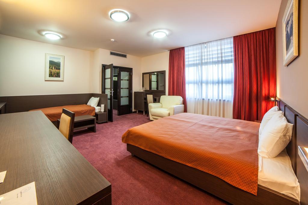Hotel Terminus Podgorica Pokoj fotografie